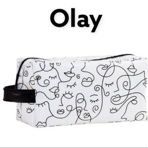Olay Faces Make-up Cosmetic Bag NWOT
